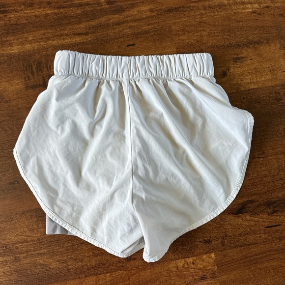 White Nike shorts - Picture 4 of 4